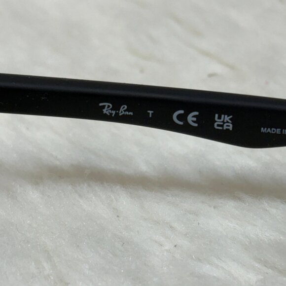 Ray-Ban Ray-Ban RB3445  Green    Sunglasses  Mens - Picture 5 of 8